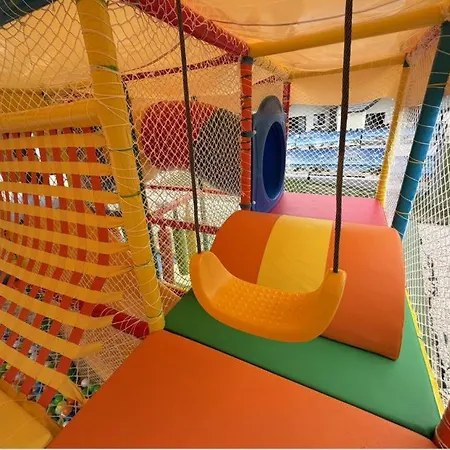 Osrodek Wczasowy Kuba Tatil parkı *